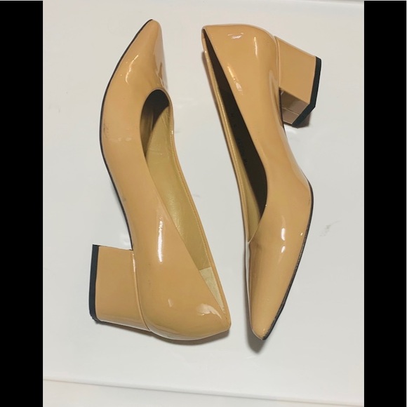 Stuart Weitzman \ Stuart Pointed Toe Sz 9M - Picture 1 of 13